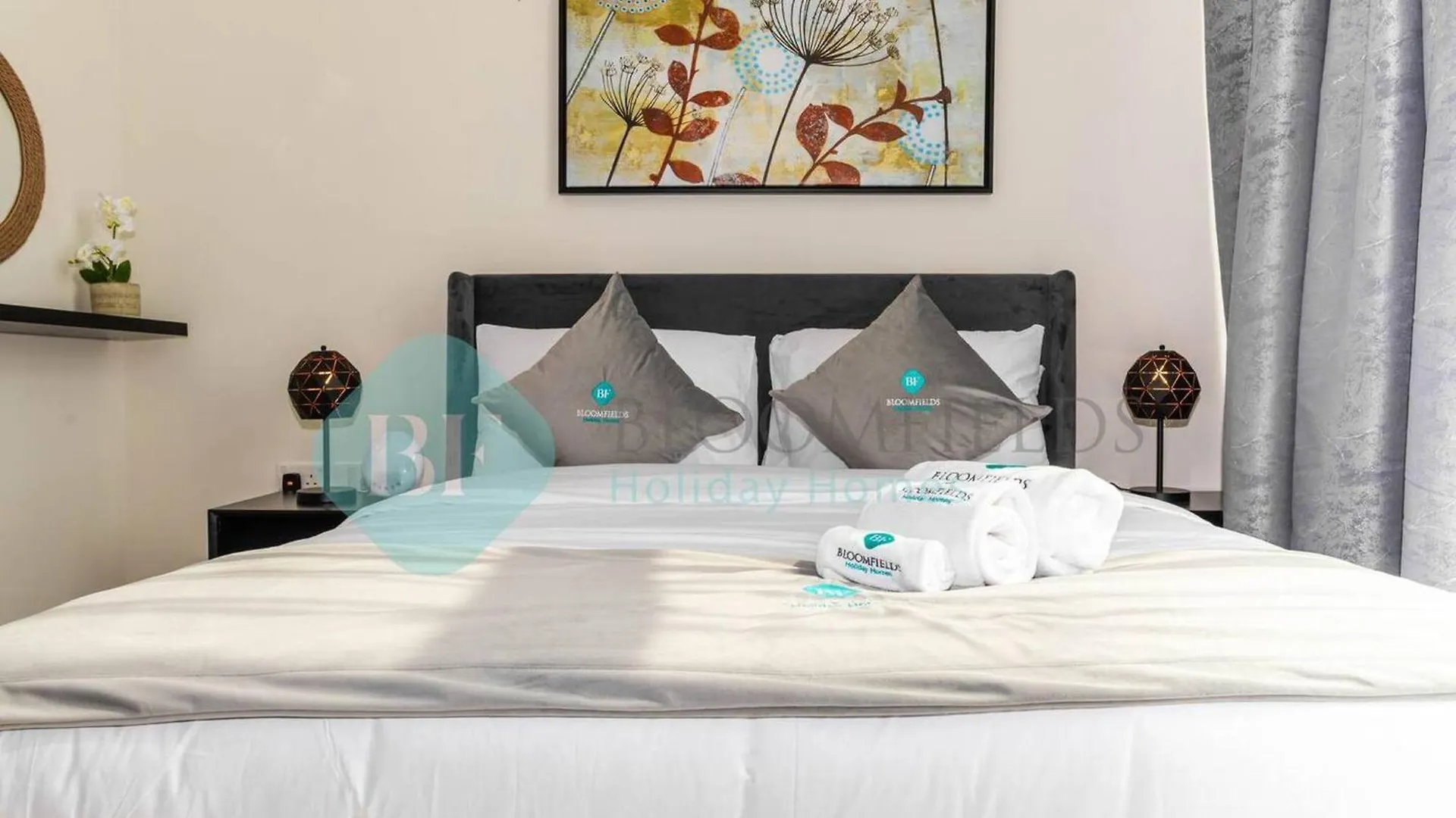 Bloomfields Spacious Stu In Raha Beach The View Abu Dhabi Apartment